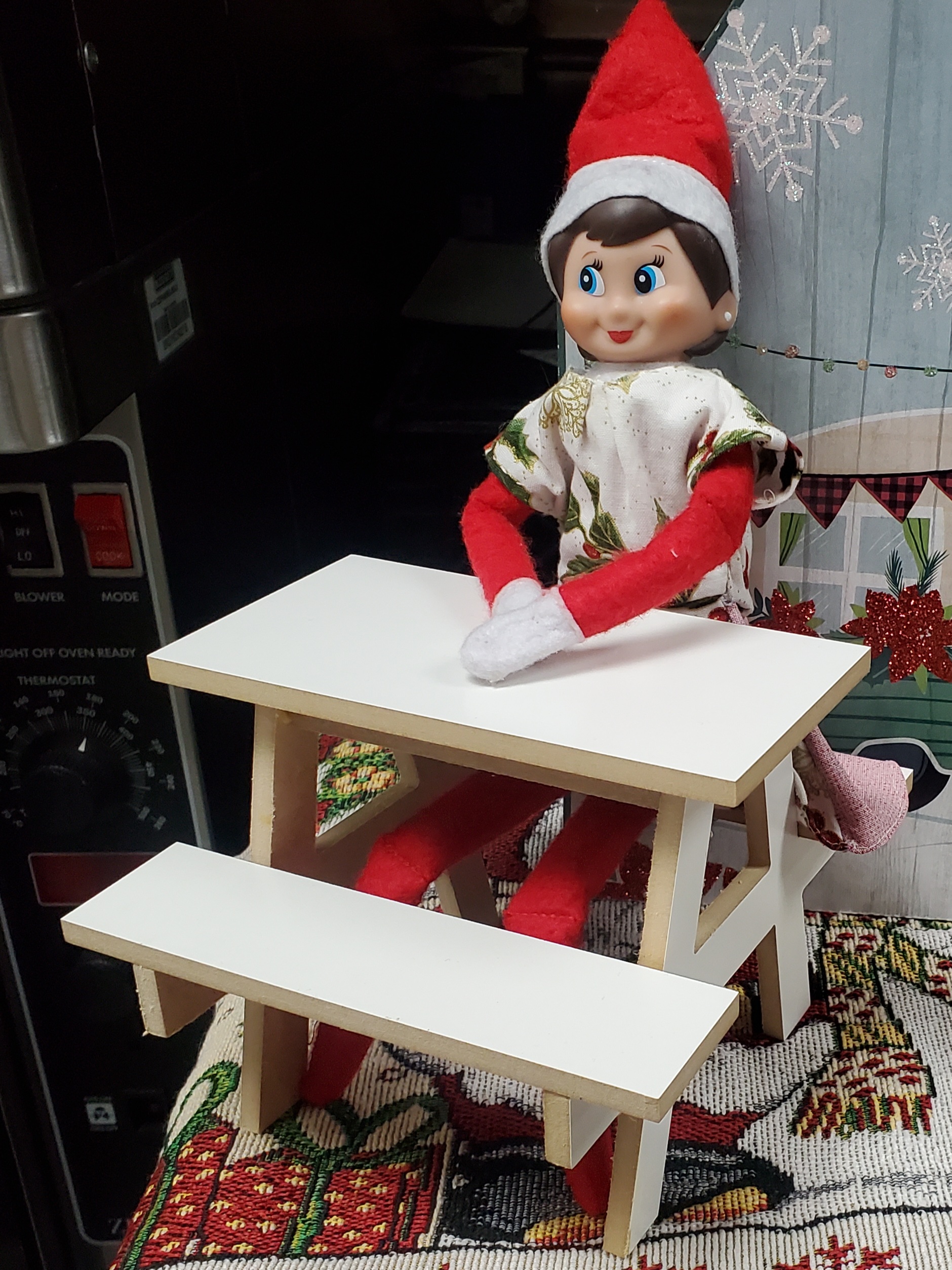 Elf Picnic Table